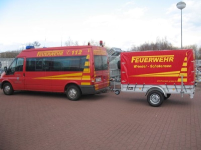 Ein neuer Feuerwehr - Anhänger