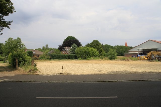 Abriss und Erdarbeiten